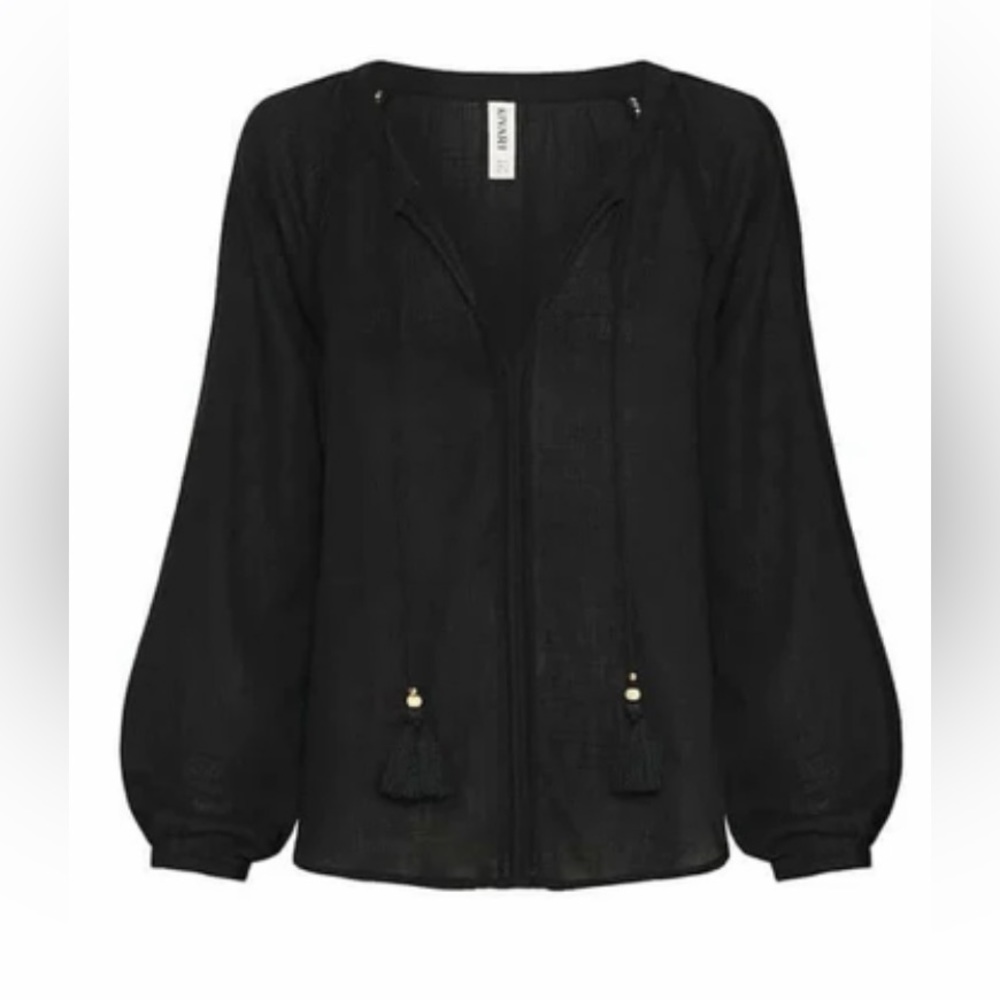 Kivari Amira Blouse (US size 4/small/xsmall) in Black.